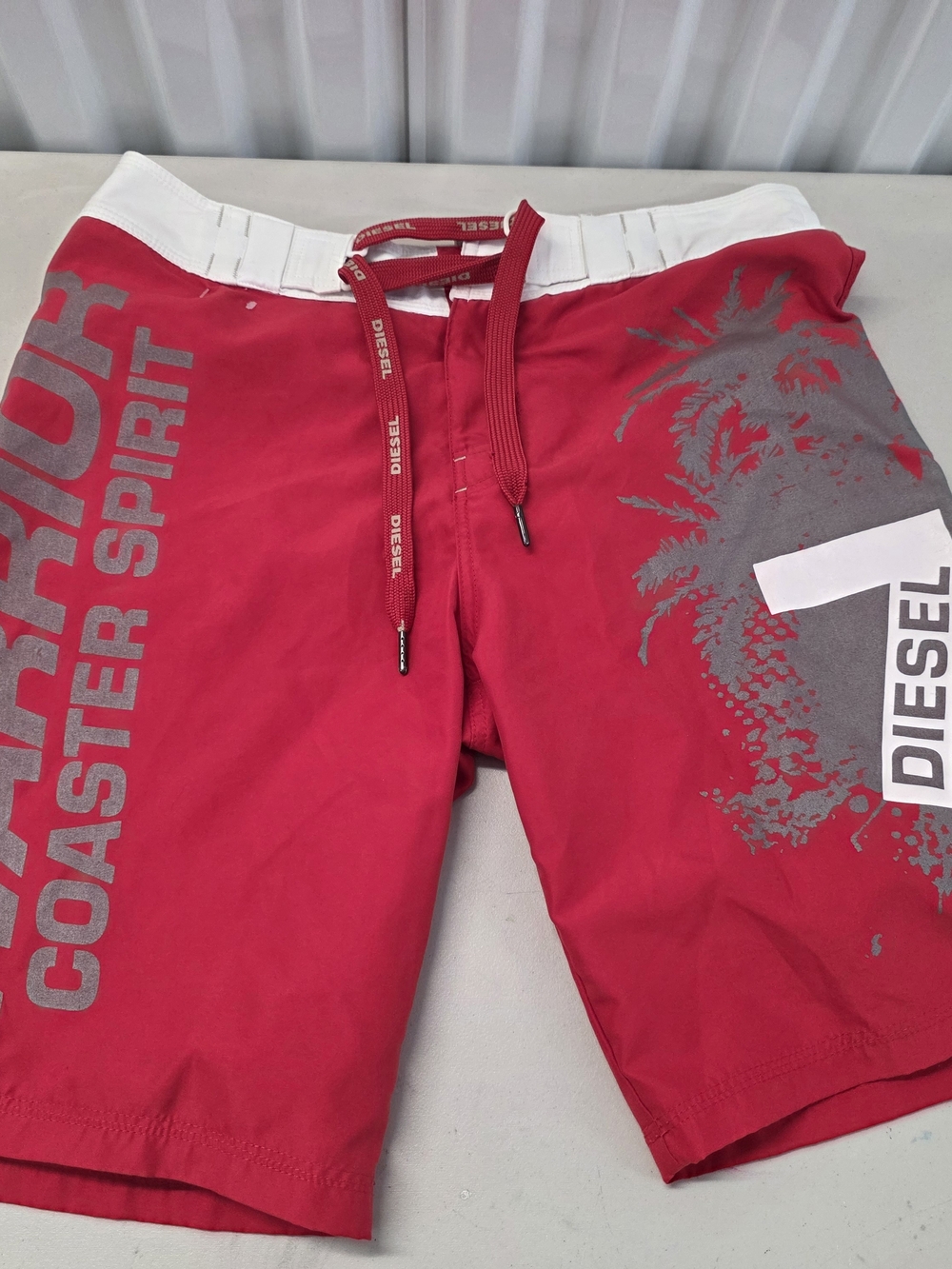 VTG Y2K Diesel Swimwear Board Shorts Men’s Size Large Red Drawstring